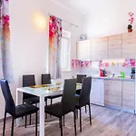 Appartamento House Burle Medolino