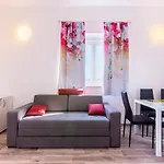 House Burle Appartamento Medolino
