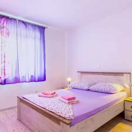 Irina Apartment