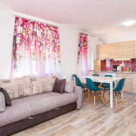 Irina Apartment