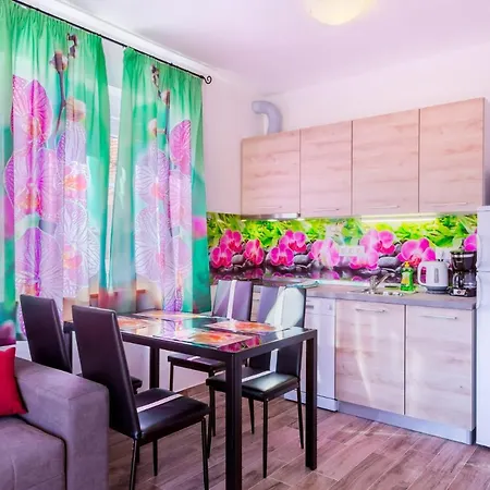 Irina Apartment