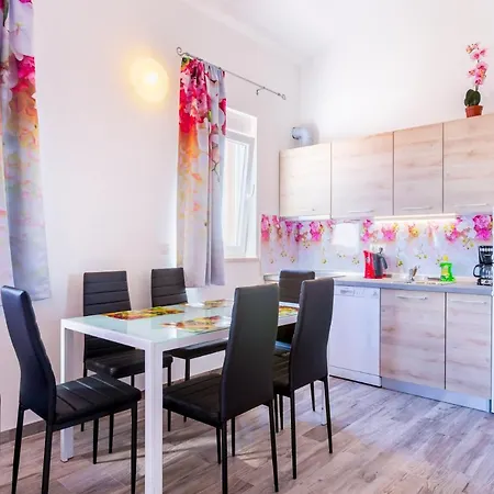 Apartment Irina Medulin