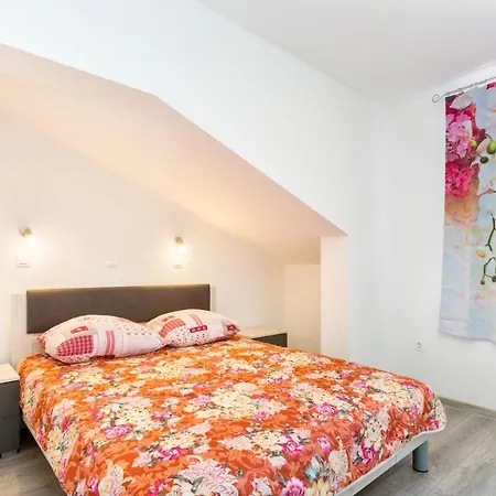 Apartment Irina Medulin