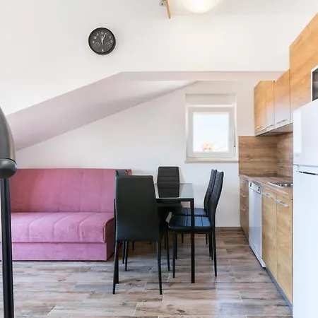 Apartment Irina *