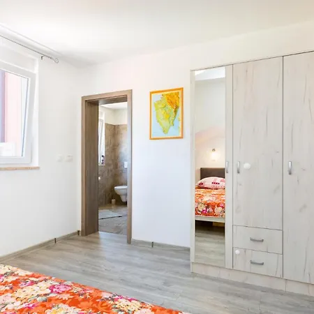 Irina Apartment