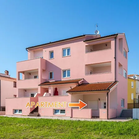 Irina Apartment