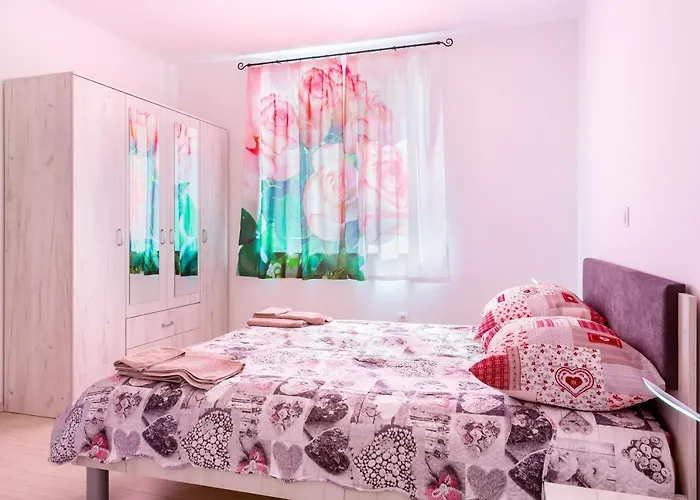 Apartment House Burle *