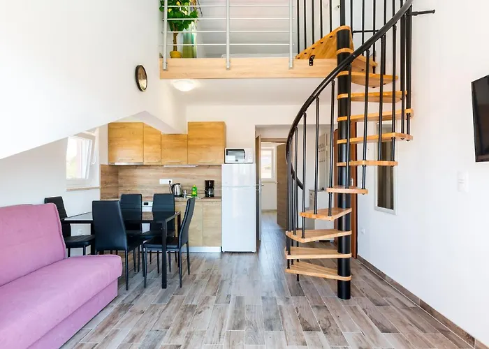 House Burle Apartment *